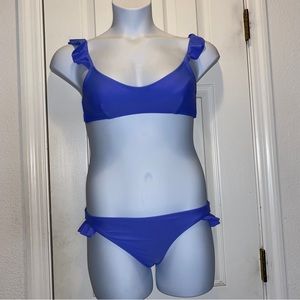 No boundaries NOBO RUFFLED bikini with an extra floral bottom size Small